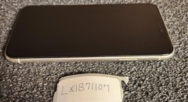 Good
													Apple iPhone 11 - Unlocked, White, 64 GB, A2111, photo 4 of 8