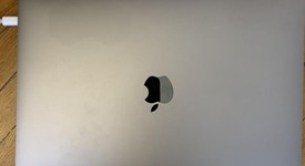 Good
													MacBook Pro 2017 (With Touch Bar) - 13" - Gray, 256 GB, 8 GB, photo 3 of 8