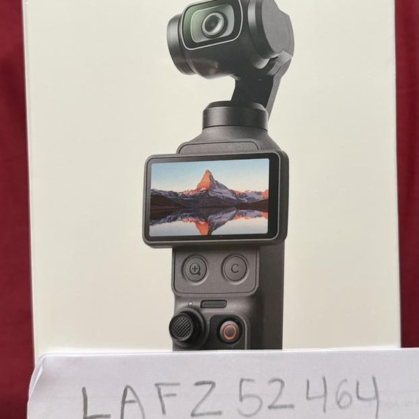 DJI Osmo Pocket 4