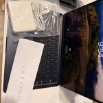 Good MacBook Air 2022 (M2) - 13 inch - 256 GB, Midnight, 8 GB, Apple M2