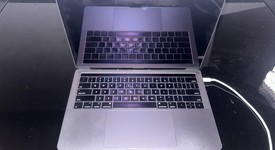 Good
													MacBook Pro 2019 - 13" - I7, Gray, 512 GB, 16 GB, photo 1 of 6