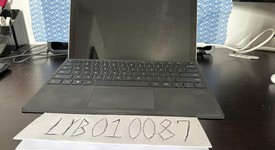 Fair
													Microsoft Surface Pro 5 (2017) - Wi-Fi, Silver, 256 GB, 16 GB, photo 1 of 13