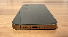 Good
													Apple iPhone 14 Pro - Unlocked, Gold, 1 TB, A2650, photo 3 of 10