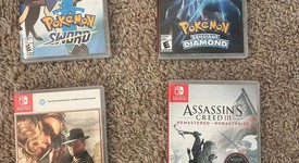 Good
													Nintendo Switch - Red & Blue, 32 GB, photo 4 of 4