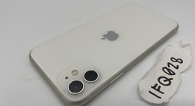 Fair
													Apple iPhone 11 - Unlocked, White, 64 GB, A2111, photo 4 of 6