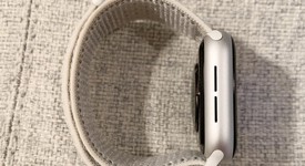 Good
													Apple Watch Series 4 40mm - AT&T, Silver, A1975 - Cellular, Nike, photo 5 of 7