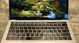 Good
													MacBook Pro 2019 - 13" - I5, Gray, 128 GB, 8 GB, photo 2 of 5