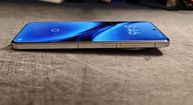 Mint
													Vivo X200 Pro - Unlocked Non-US, Titanium, 512 GB, 16 GB, photo 5 of 12