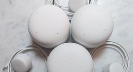 Fair
													Google Nest WiFi Mesh Router - Snow, 1 Router, 2 Nest Points, photo 2 of 9