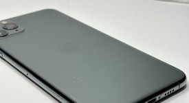 Good
													Apple iPhone 11 Pro Max - Unlocked, Green, 64 GB, A2161, photo 4 of 7