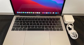 Good
													MacBook Air 2019 - 13" - I5, Silver, 256 GB, 16 GB, photo 5 of 9