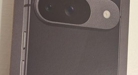 Mint
													Google Pixel 9 - Unlocked, Obsidian, 128 GB, 12 GB, G2YBB, photo 2 of 7