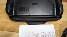 Mint
													Steam Deck - AMD, Black, 256 GB, 16 GB, photo 2 of 5
