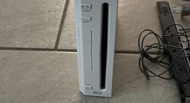 Good
													Nintendo Wii - White, photo 2 of 5