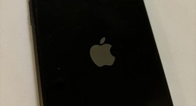 Mint
													Apple iPhone 11 - Straight Talk, Black, 64 GB, A2111, photo 5 of 7