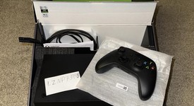 Mint
													Xbox Series X (2020) - Black, 1 TB, standard, photo 1 of 6