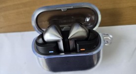 Used
													Samsung Galaxy Buds3 Pro - Silver, photo 1 of 9