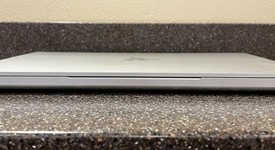 Mint
													Razer Blade 15" 2020 - I7, White, 512 GB, 16 GB, 4k, Base, photo 5 of 11