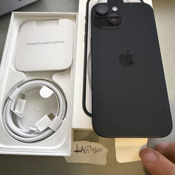 Apple iPhone 15 - Unlocked, 128 GB, Black, A2846