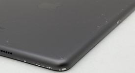 Fair
													Apple iPad 9th Gen - Unlocked, Gray, 64 GB, A2603, photo 5 of 7