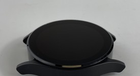 Good
													Samsung Galaxy Watch4 - Unlocked, Black, 40mm, photo 4 of 4