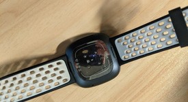 Good
													Fitbit Sense - Black, photo 4 of 13