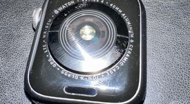 Fair
													Apple Watch Series 4 40mm - Unlocked, Gray, A1975 - Cellular, Aluminum, photo 3 of 13