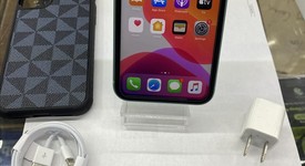 Mint
													Apple iPhone 11 - Unlocked, Green, 64 GB, A2111, photo 1 of 8