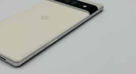 Mint
													Google Pixel 6 Pro - Unlocked, White, 128 GB, 12 GB, G8VOU, photo 5 of 7