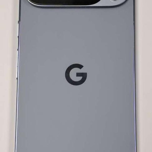 Google Pixel 10 Pro XL - Unlocked, 512 GB, Moonstone, GUL82