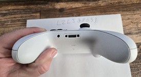 Good
													Xbox Wireless Controller (2020) - White, photo 3 of 5