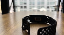 Good
													Fitbit Charge 6 - Black, photo 4 of 9