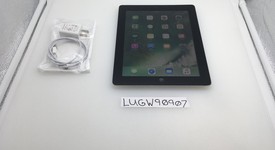 Fair
													Apple iPad 4 - Wi-Fi, Black, 16 GB, A1458, photo 2 of 15