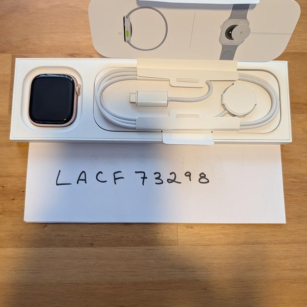 Apple Watch Series 10 46mm - Unlocked, Rose Gold, A3003 - Cellular, Aluminum