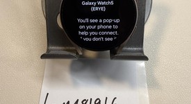 Good
													Samsung Galaxy Watch5 - Unlocked, Gold, 40mm, photo 6 of 6