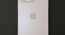 Good
													Apple iPhone 15 Pro Max - Unlocked, White, 256 GB, A2849, photo 1 of 9