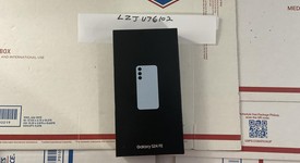 Mint
													Samsung Galaxy S24 FE - Verizon, Blue, 128 GB, SM-S721U, photo 2 of 14