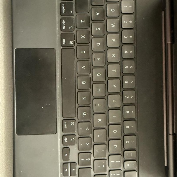 Apple Magic Keyboard for iPad Pro - Black