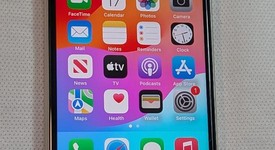 Fair
													Apple iPhone SE 3rd Gen 2022 - Unlocked, Starlight, 64 GB, A2595, photo 1 of 4