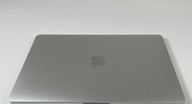 Good
													MacBook Pro 2017 (With Touch Bar) - 13" - I5, Silver, 256 GB, 8 GB, photo 3 of 7