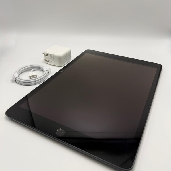 Apple iPad (9th Gen) - Wi-Fi, 64 GB, Gray, A2602