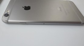 Good
													Apple iPhone 6 - Unlocked, Gray, 16 GB, A1549, photo 4 of 6