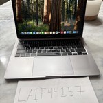 Good MacBook Pro 2020 - 13 inch - 256 GB, Gray, 8 GB, Intel Core i5