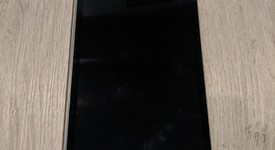 Good
													Apple iPad Air 5th Gen - Unlocked, Gray, 64 GB, A2589, photo 2 of 6