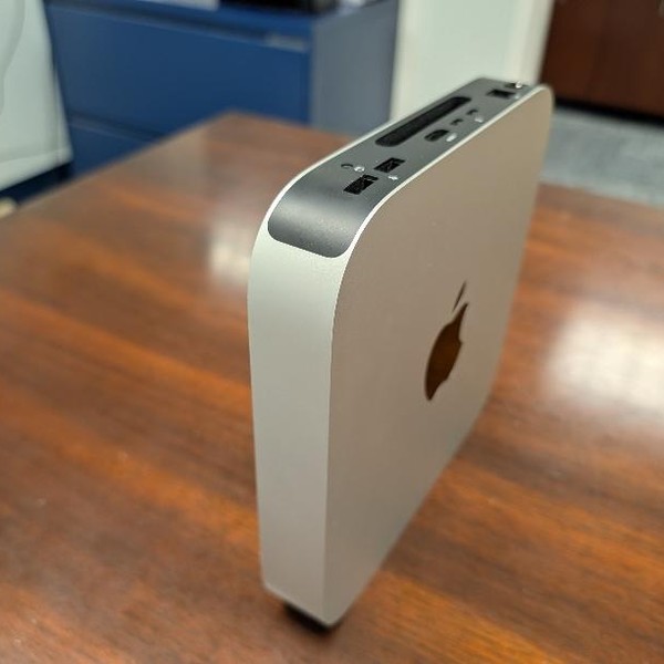 Mac mini 2023 - 256 GB, 8 GB, Apple M2, 1 Gigabit Ethernet