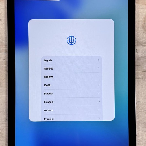 Apple iPad Air 5th Gen - Unlocked, 64 GB, Gray, A2589