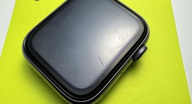 Fair
													Apple Watch Series 6 44mm - Unlocked, Gray, A2294 - Cellular, Aluminum, photo 4 of 6