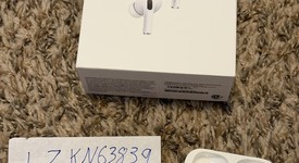 Used
													Apple AirPods Pro 2 - Lightning, photo 1 of 5