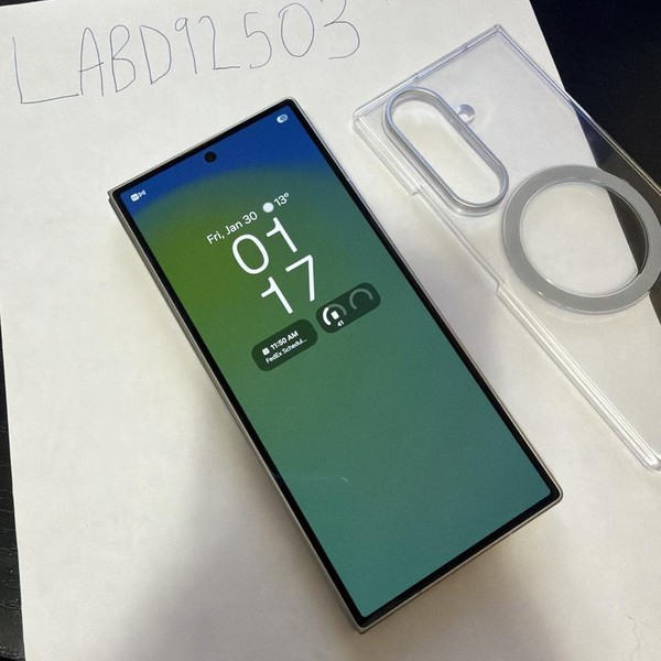 Samsung Galaxy Z Fold7 - Unlocked, 512 GB, Silver Shadow, 12 GB, SM-F966U1