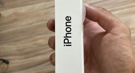 Mint
													Apple iPhone 13 - TracFone, Midnight, 128 GB, A2482, photo 4 of 8